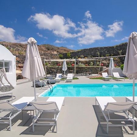 Apanomeria Boutique Residence Oia Exterior photo