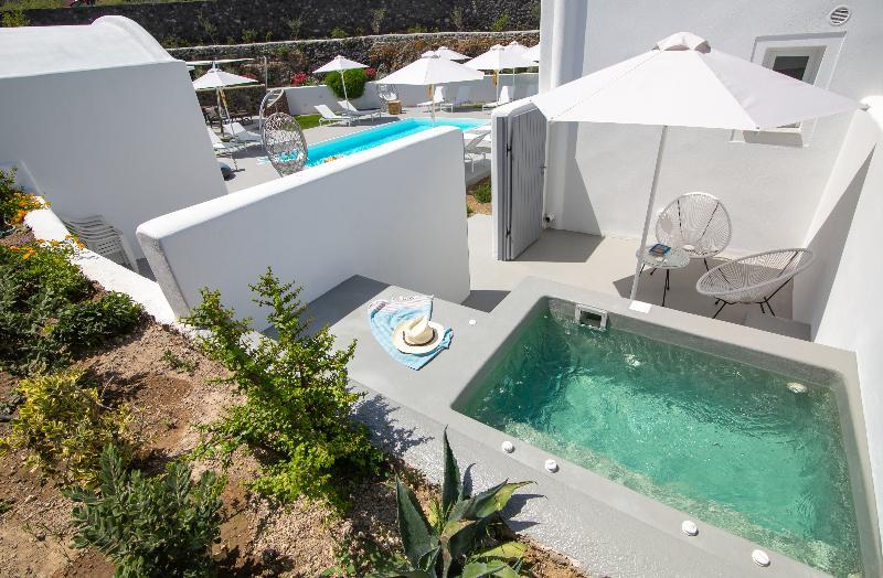 Apanomeria Boutique Residence Oia Exterior photo