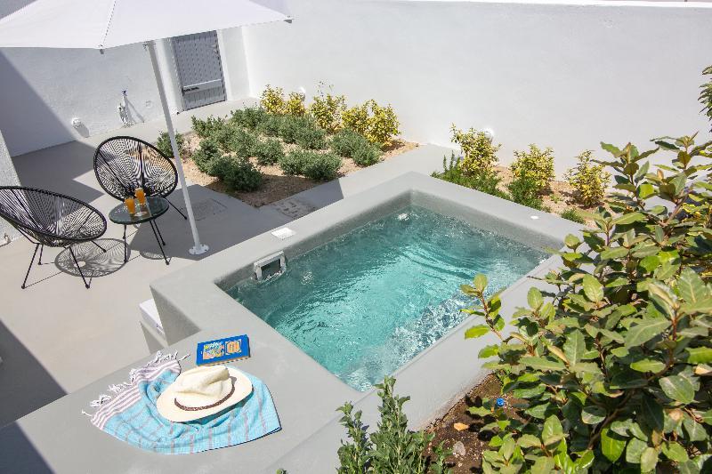 Apanomeria Boutique Residence Oia Exterior photo