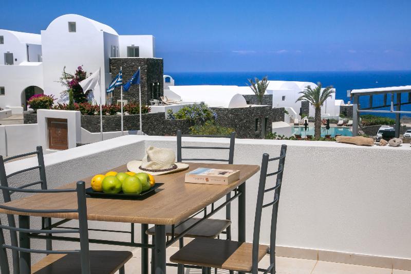 Apanomeria Boutique Residence Oia Exterior photo