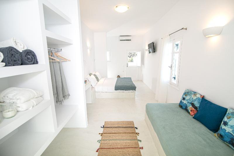 Apanomeria Boutique Residence Oia Exterior photo